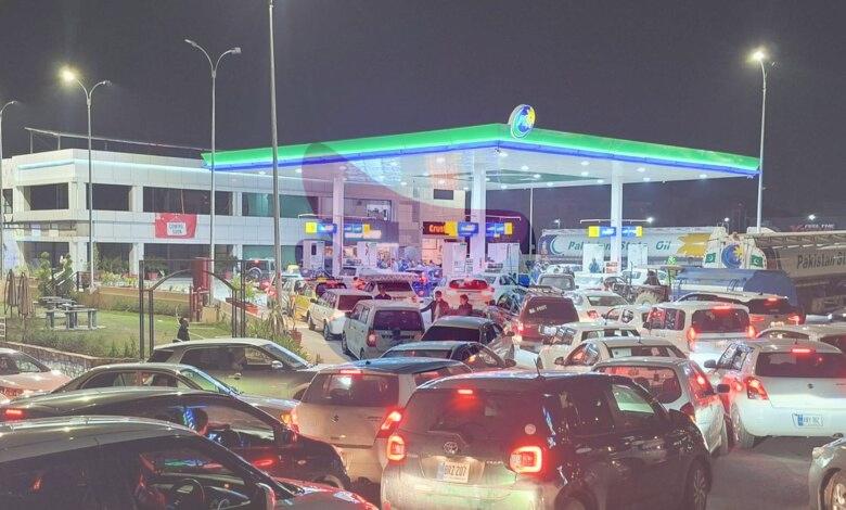 Pakistan raises petrol prices amid U.S.-Iran war