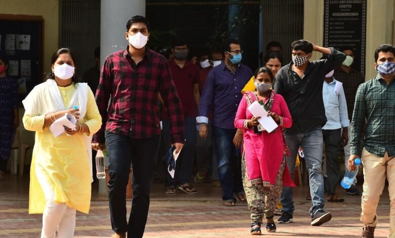 आंध्र प्रदेश ने सरकारी नौकरियों के लिए आयु सीमा बढ़ाई, कौन अभी भी बाहर है?