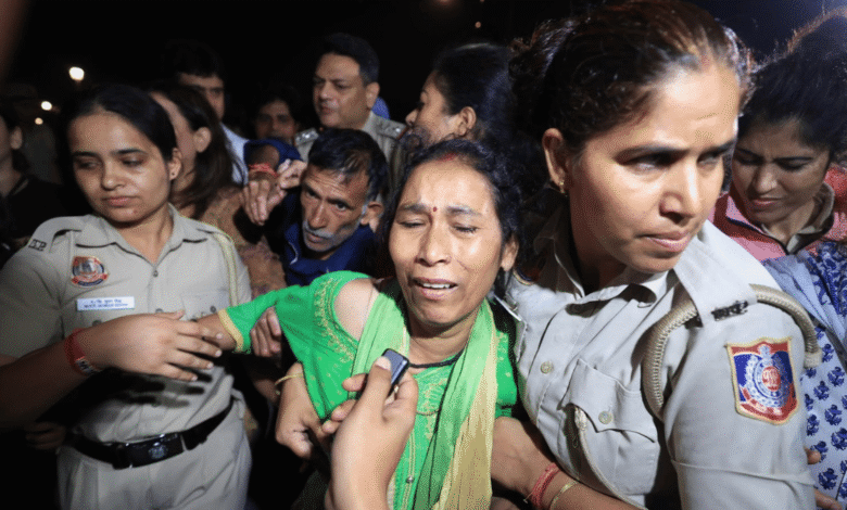 अंकिता भंडारी के माता-पिता कांग्रेस समर्थित प्रदर्शन के बाद रिहा