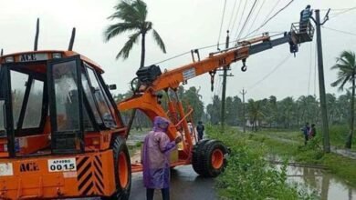 चक्रवात अर्नब आंध्र प्रदेश तट की ओर बढ़ रहा है