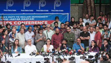 Dipke, Neha Bora, Sibal की प्रेस कॉन्फ्रेंस में SIR में चुनावी गड़बड़ी और विरोध प्रदर्शन पर चर्चा