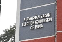 ECI ने SC की टिप्पणी के बाद फॉर्म 6 पर दावों का किया फैक्ट-चेक