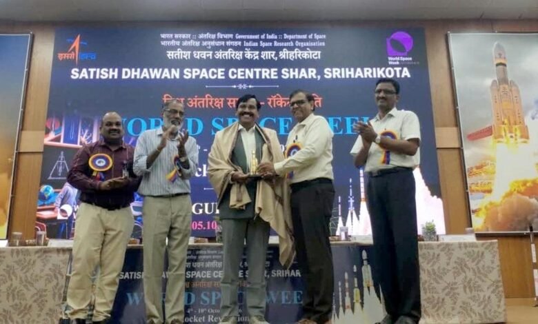 भारतीय अंतरिक्ष क्षेत्र बना जीवन सुधार का प्रभावी साधन: JNTUA उप-कुलपति