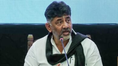 कर्नाटक सीएम शिवकुमार पर साजिश का आरोप, कैबिनेट को चेतावनी