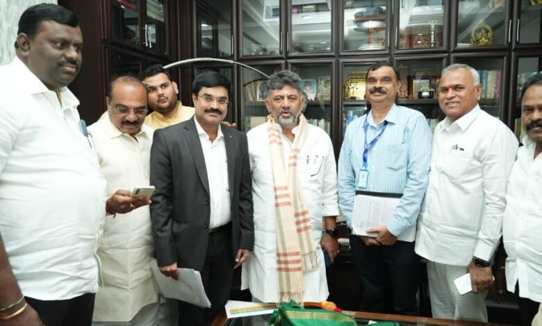 कर्नाटक में विधायी परिषद चुनाव के बाद दूध की कीमत में 8 रुपये की वृद्धि संभव