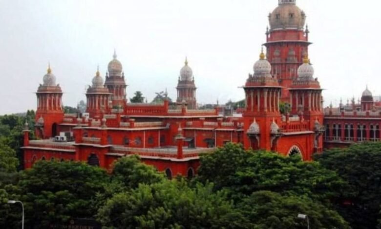 मद्रास हाई कोर्ट ने 6 AIADMK विधायकों के इस्तीफे को मंजूर करने का स्पीकर का निर्णय बरकरार रखा