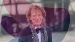 Sir Mick Jagger performs impromptu pub gig