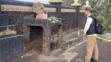 इंडोनेशिया के माउंट ब्रोमो पर गणेश जी को सिगरेट भेंट करने की वजह