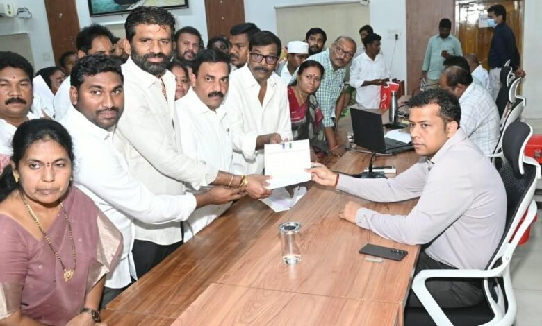 कैकानी गोवर्धन रेड्डी ने नेल्लोर के सूखा प्रभावित मंडलों से बाहर किए जाने पर यूसिआरसीपी ने जताया विरोध