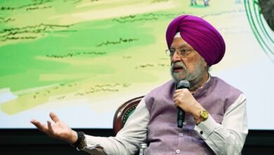 Union minister of petroleum and natural gas Hardeep Singh Puri (ANI file photo)