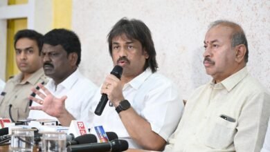 त्योहारों में हाथी शामिल करना चाहिए या नहीं: मधु बंगारप्पा ने वैज्ञानिक समीक्षा की मांग की