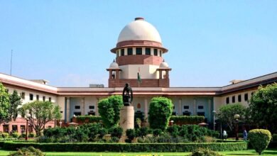 सुप्रीम कोर्ट ने CEC की अध्यक्षता वाली चुनाव आयोग की फैसलों को चैलेंज करने वाली याचिका पर ईसीआई और केंद्र को नोटिस जारी किया