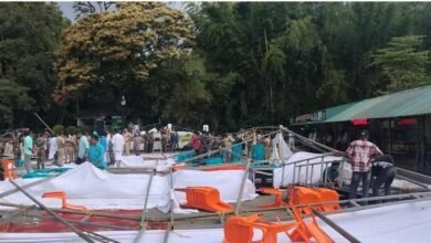 केरल के थेक्कडी में वाइल्डलाइफ वीक समारोह के मंच के ढहने से चार घायल