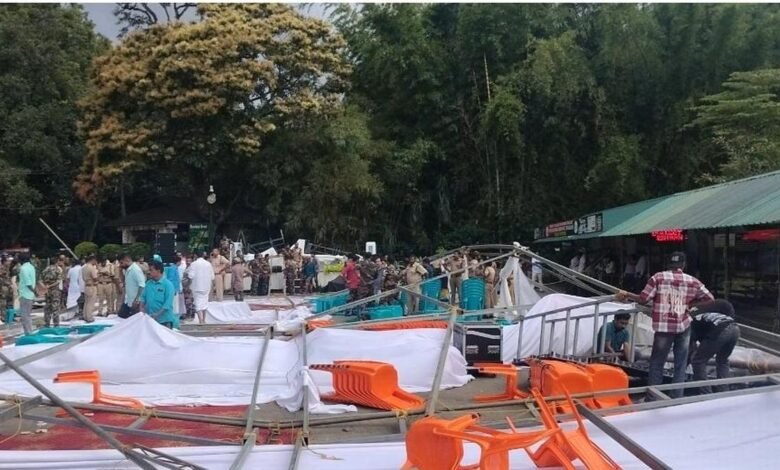 केरल के थेक्कडी में वाइल्डलाइफ वीक समारोह के मंच के ढहने से चार घायल