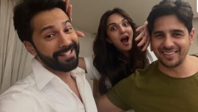 Varun Dhawan shared a selfie with Sidharth Malhotra and Kiara Advani.